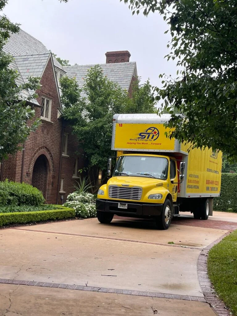 Simplify Your Local Move with the Best Movers in Phoenix